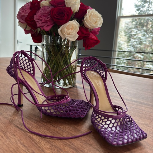 Bottega Veneta Shoes - Like New BOTTEGA VENETA
D'Orsay Pumps purple